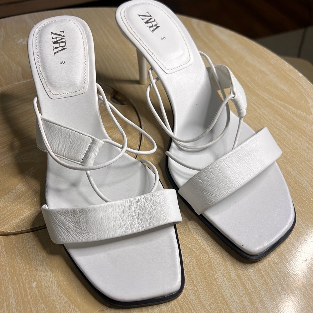 Zara Women's Stylish White Strappy Heels